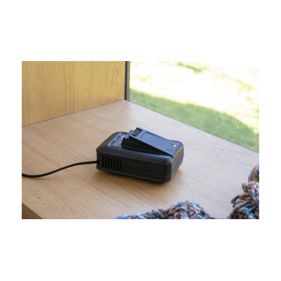 Pikalaturi Bosch AL 18V-44 (PBA-akuille)