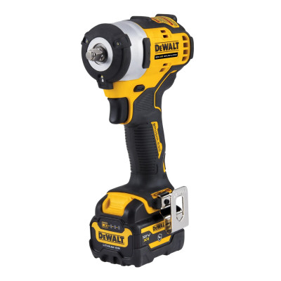 DeWalt akkukäyttöinen iskevä mutterinväännin DCF903P1G 3/8" 12 V